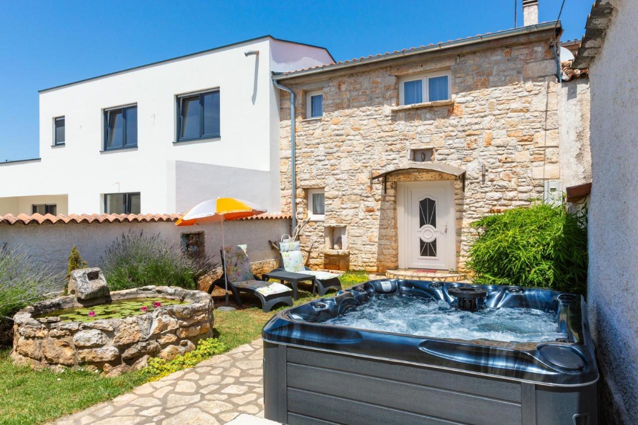Lilo Lavender Apartment Loborika Екстериор снимка