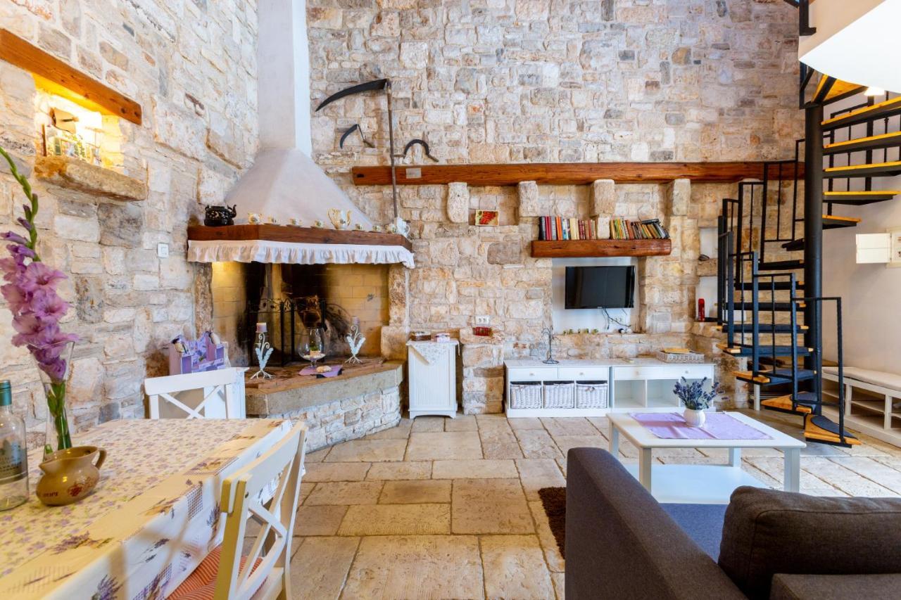 Lilo Lavender Apartment Loborika Екстериор снимка